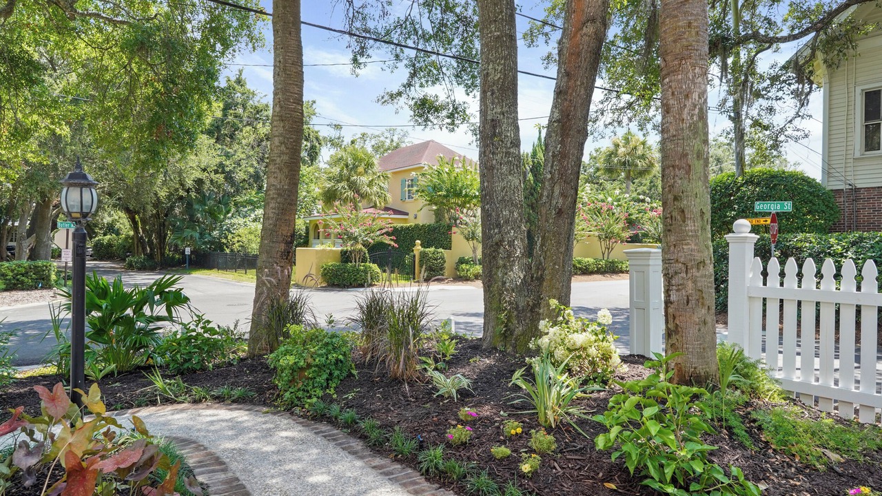 Photo of Outdoor in King City