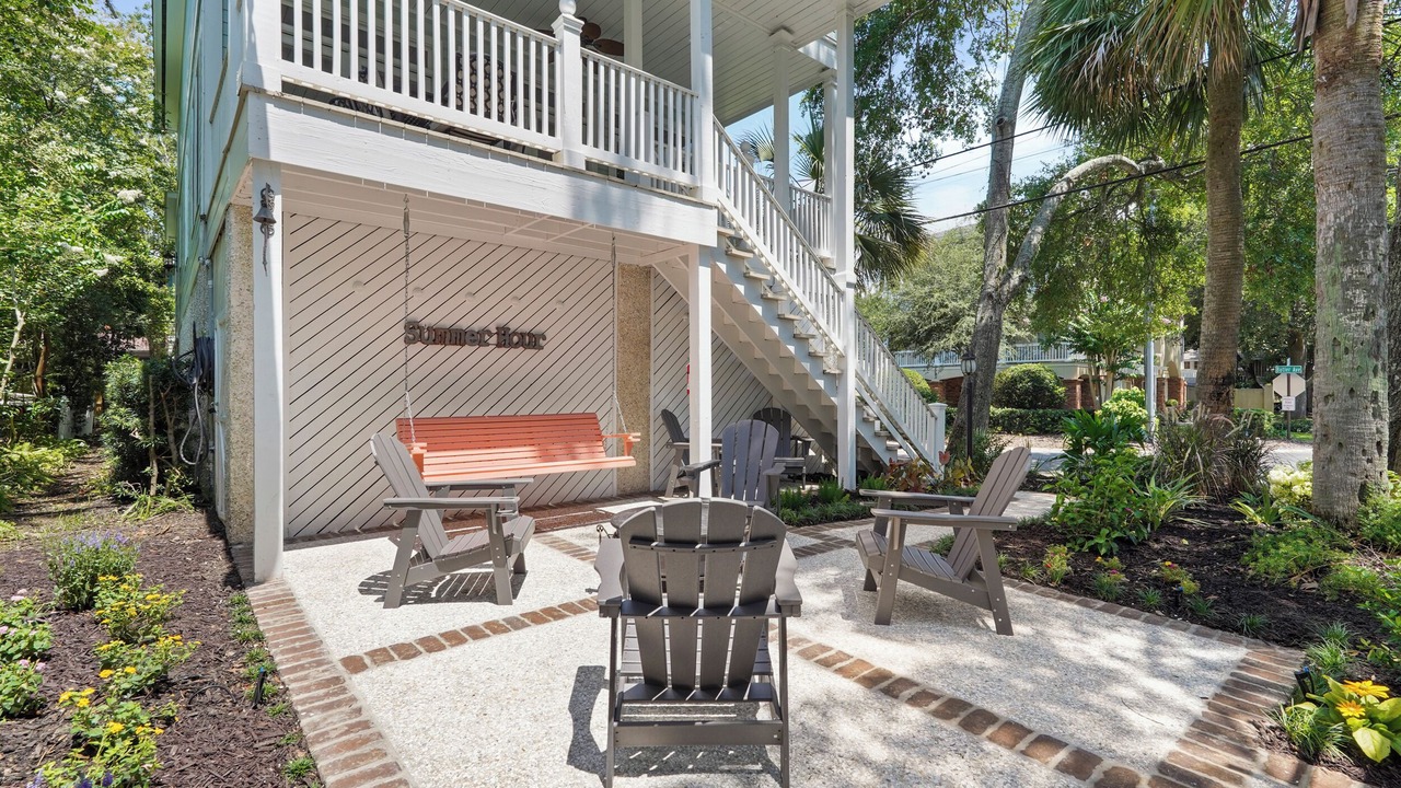 Photo of Patio Balcony in King City