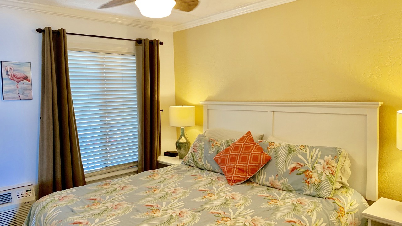 Photo of Bedroom in Crescent Beach