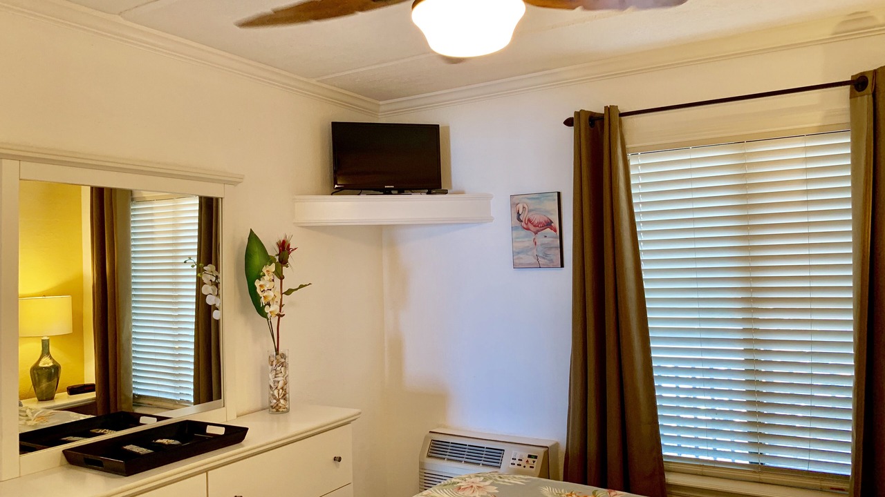 Photo of Bedroom in Crescent Beach