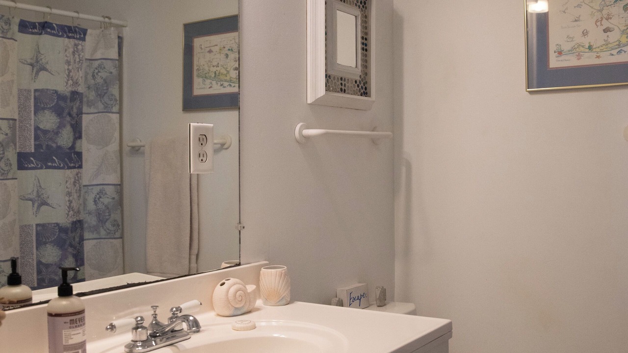 Photo of Bathroom in Silver Cay