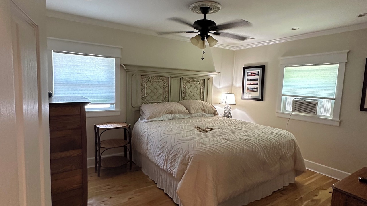Photo of Bedroom in Bolton Landing
