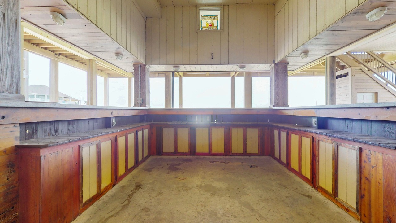 Photo of Others in Crystal Beach