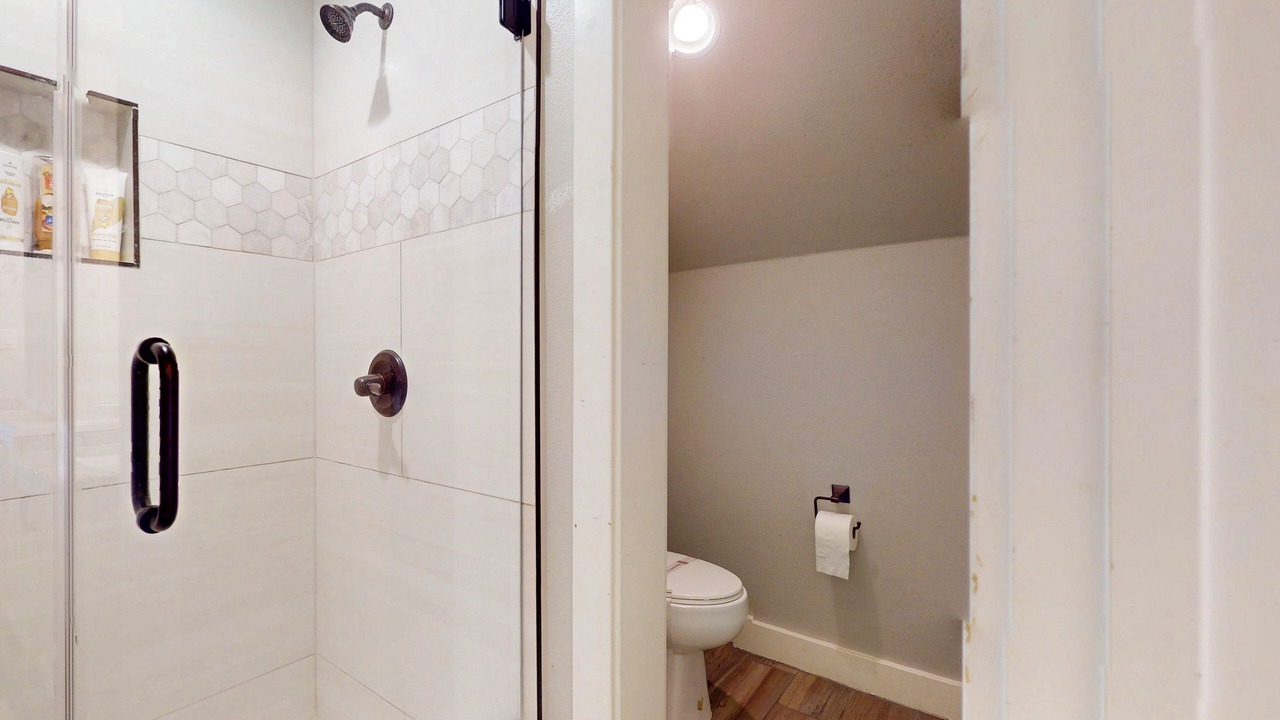Photo of Bathroom in Crystal Beach