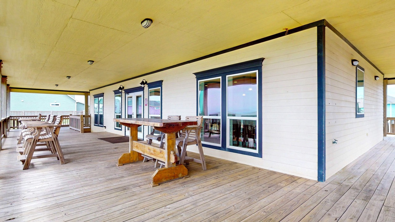 Photo of Outdoor in Crystal Beach