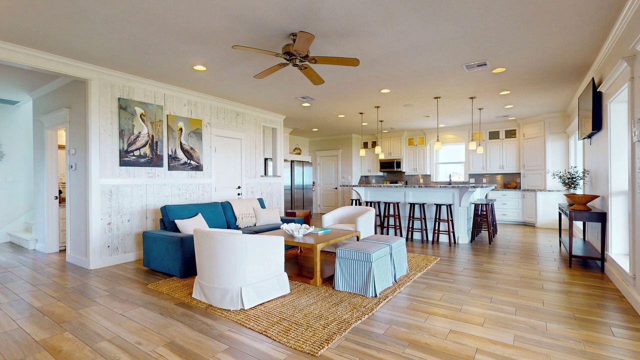 Photo of Livingroom in Crystal Beach