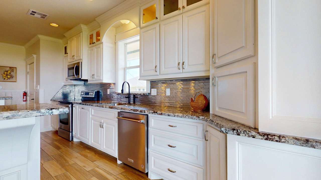 Photo of Kitchen in Crystal Beach