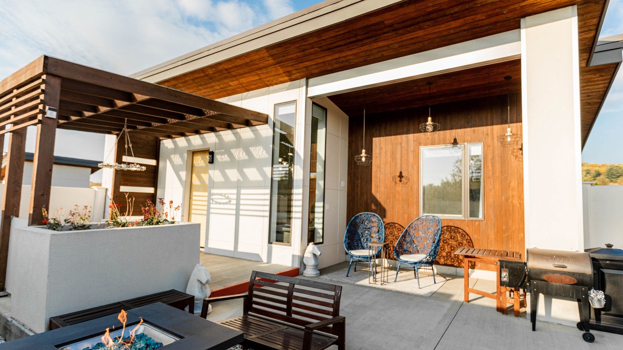Photo of Patio Balcony in Aldrich