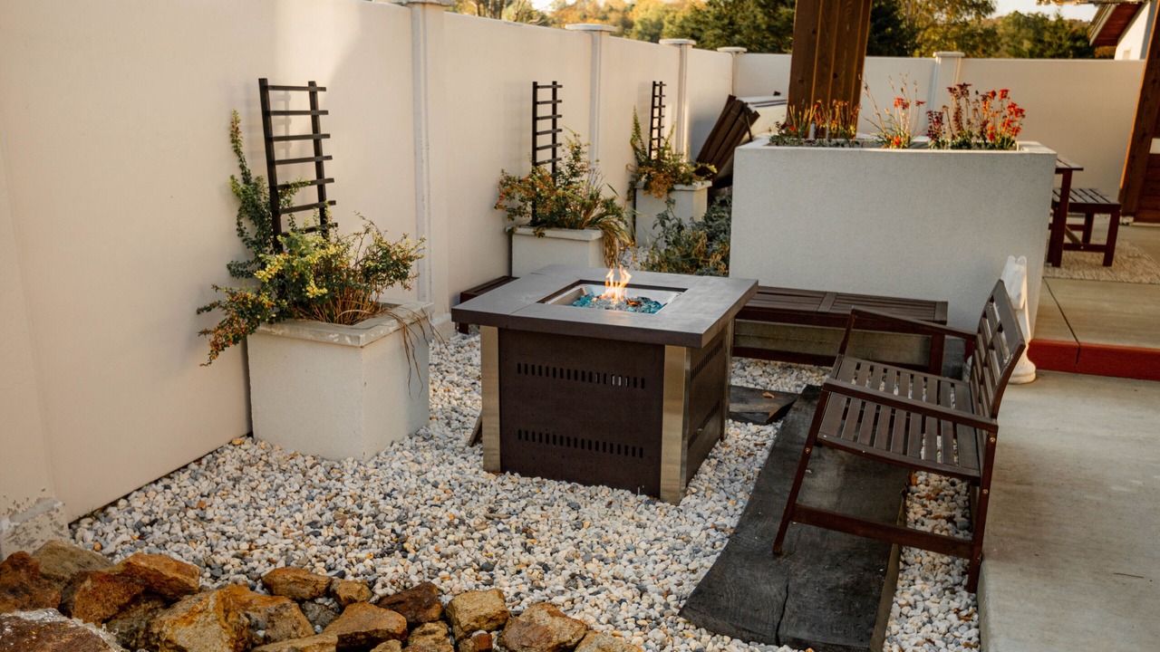 Photo of Patio Balcony in Aldrich