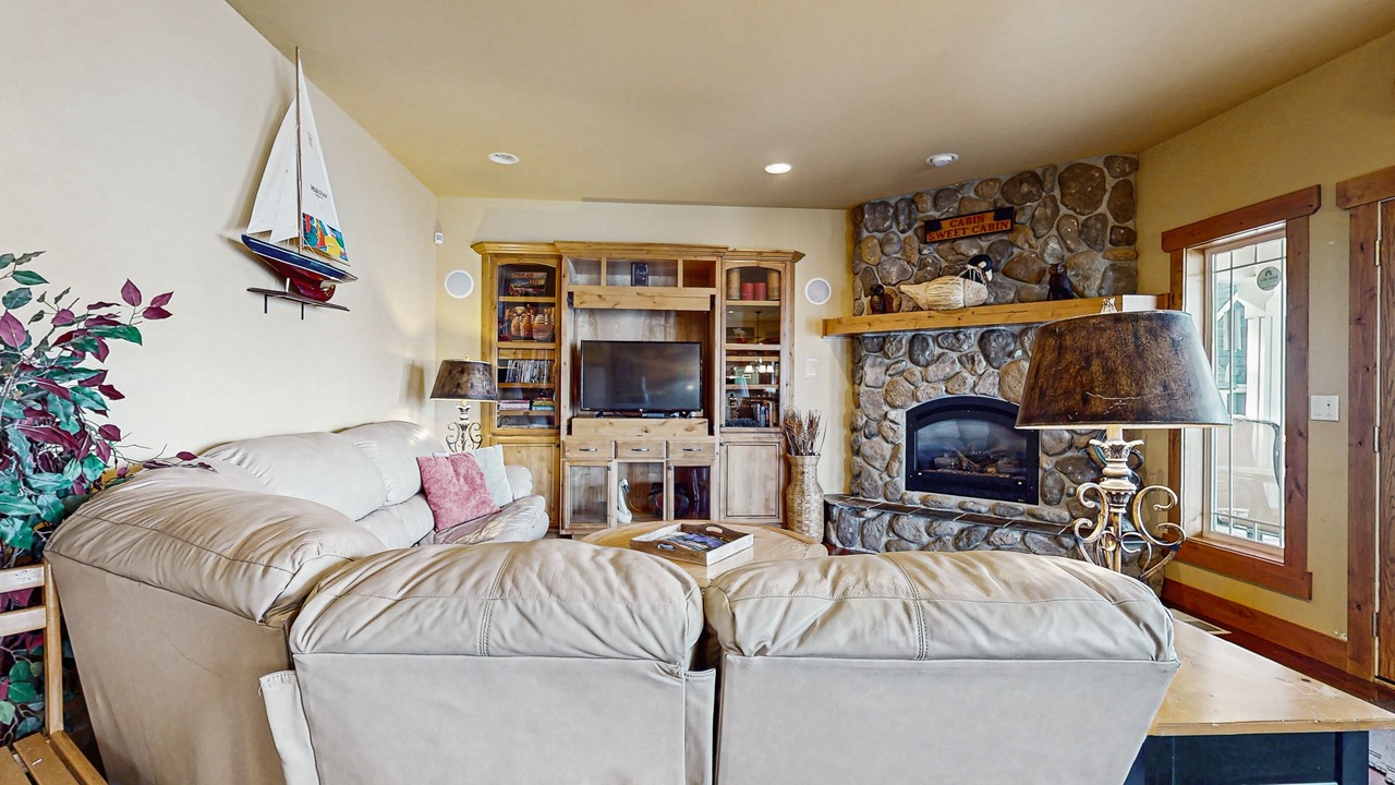 Photo of Livingroom in Ardenvoir