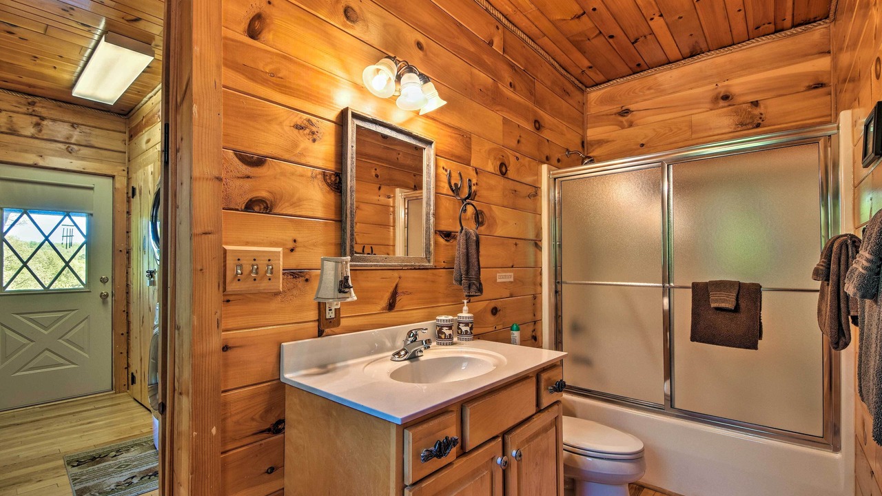 Photo of Bathroom in Trenton
