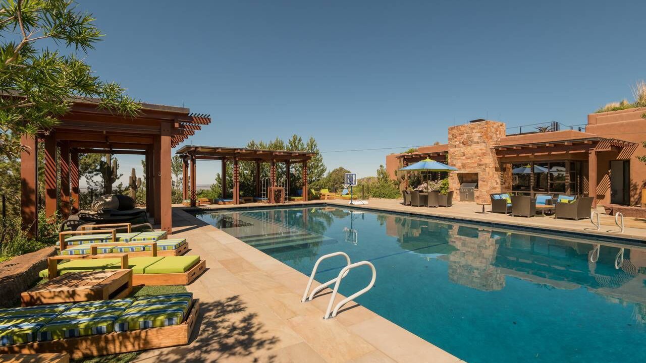 Photo of Outdoor in North Hills