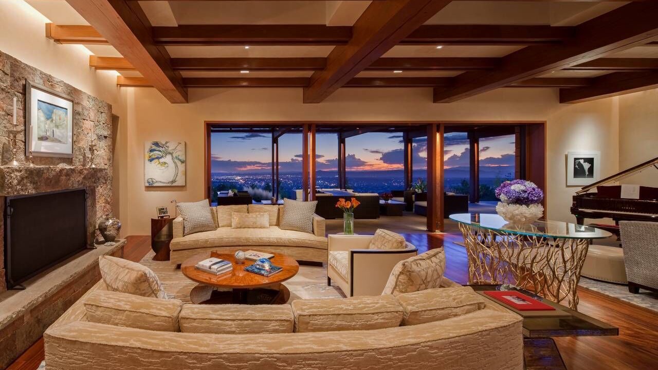 Photo of Livingroom in North Hills