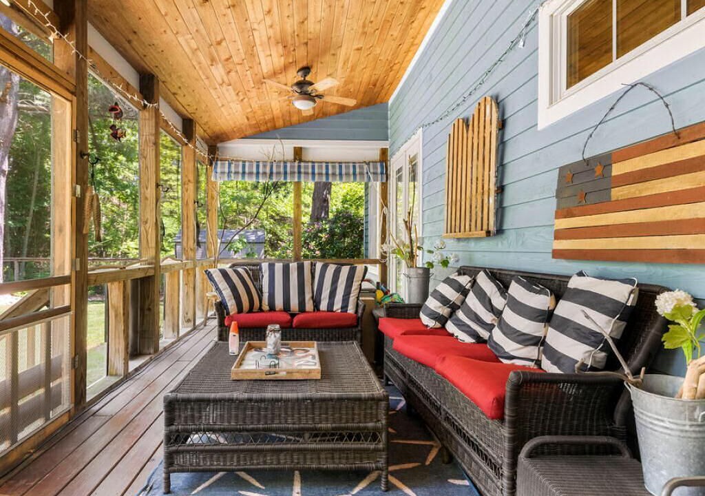 Photo of Livingroom in Union Pier