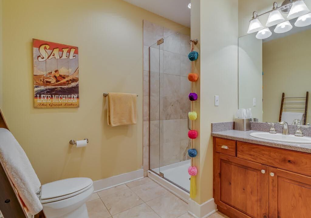 Photo of Bathroom in Union Pier