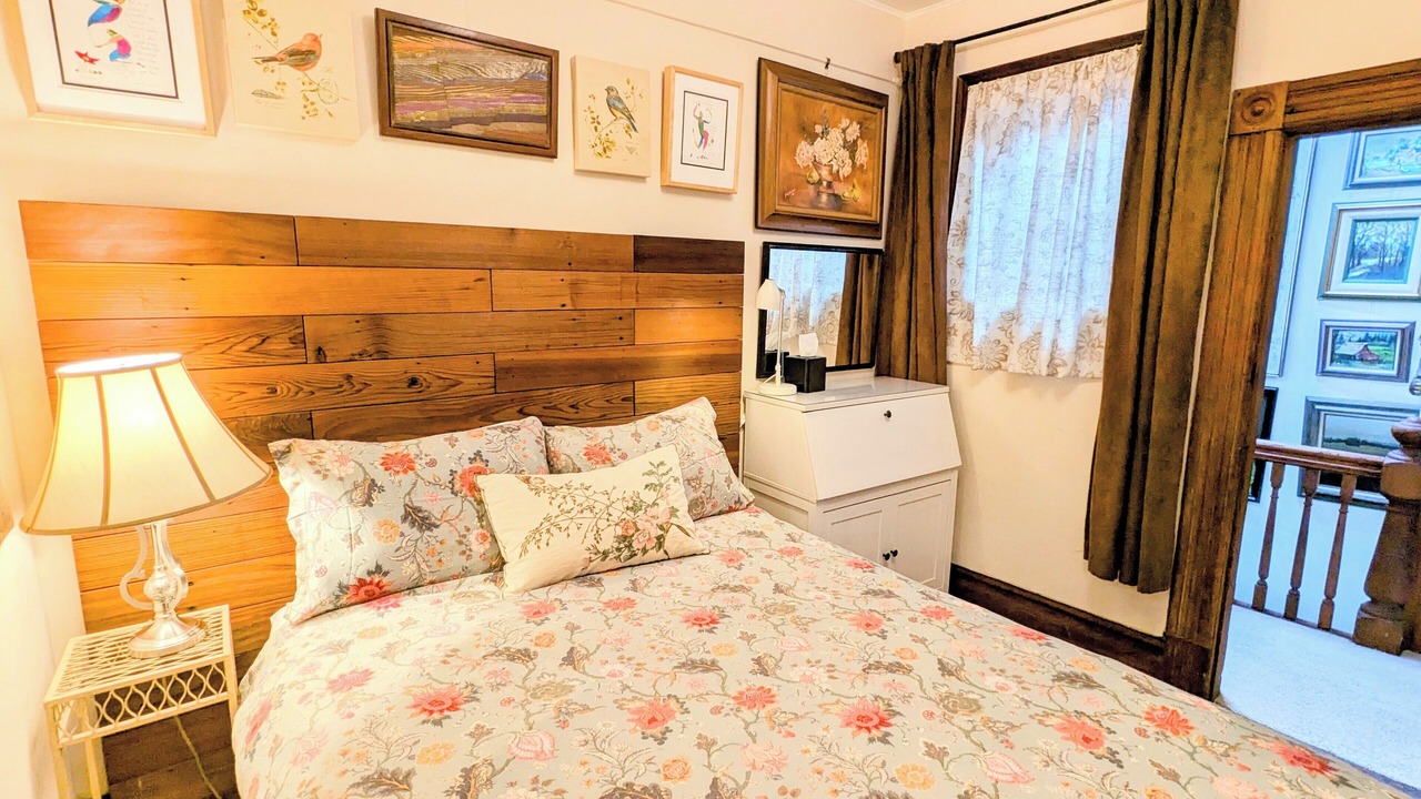 Photo of Bedroom in Russian Hill
