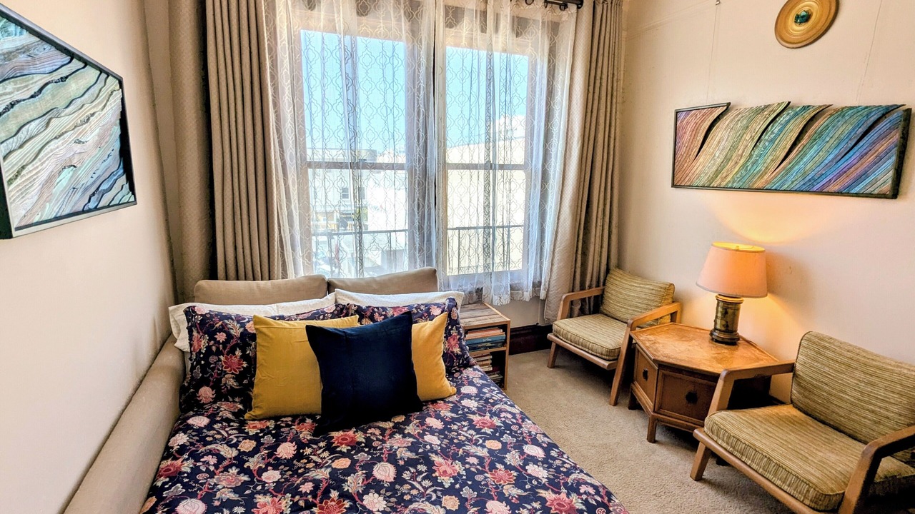 Photo of Bedroom in Russian Hill