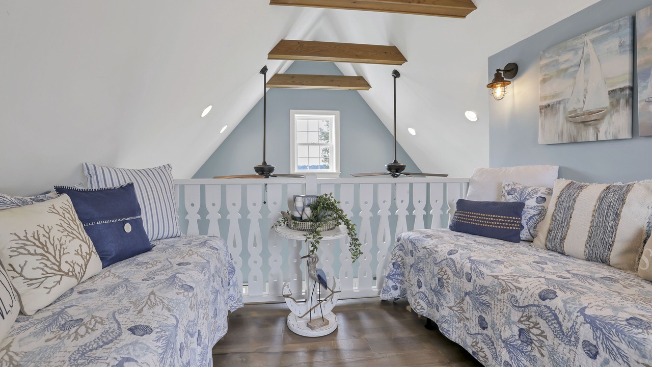 Photo of Bedroom in Buckeye Lake