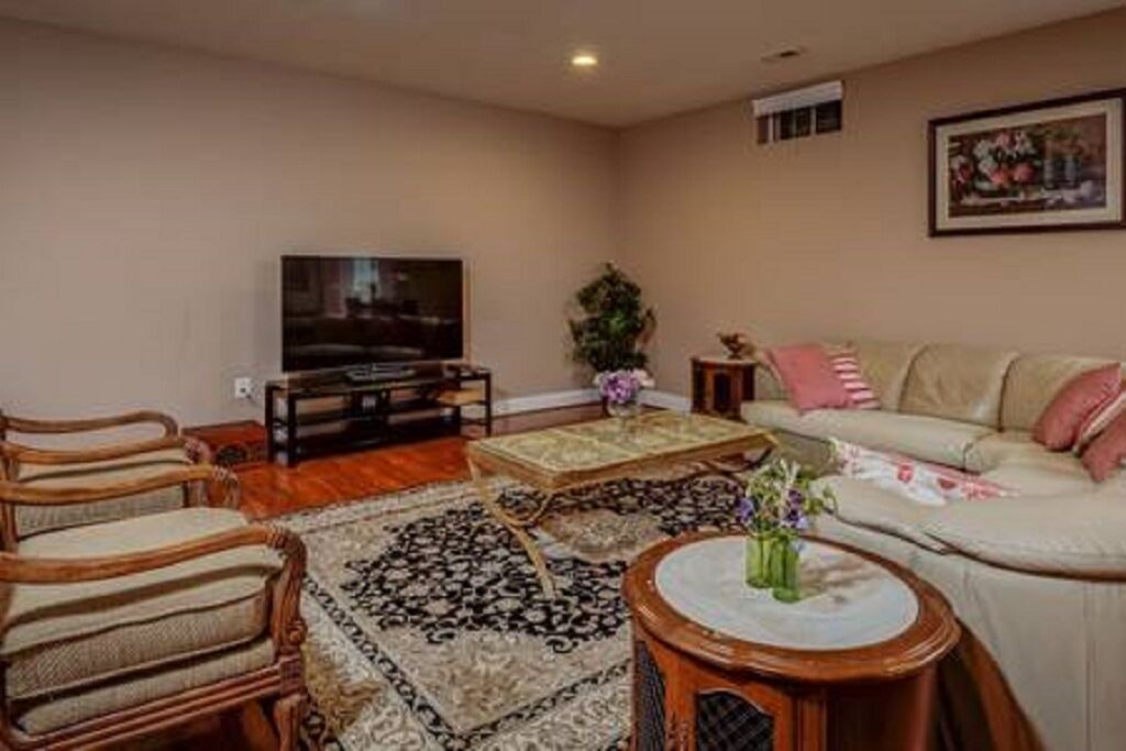 Photo of Livingroom in Dale City