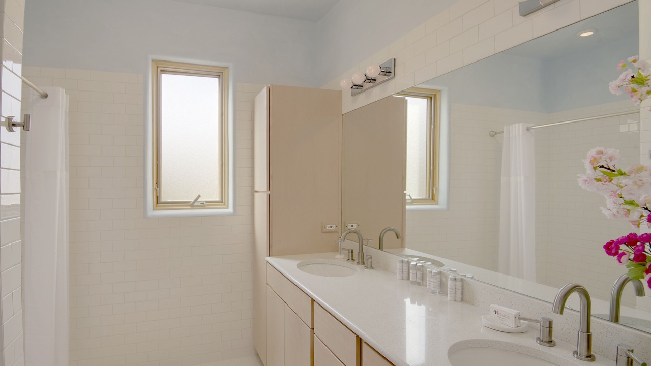 Photo of Bathroom in Northeast Santa Fe