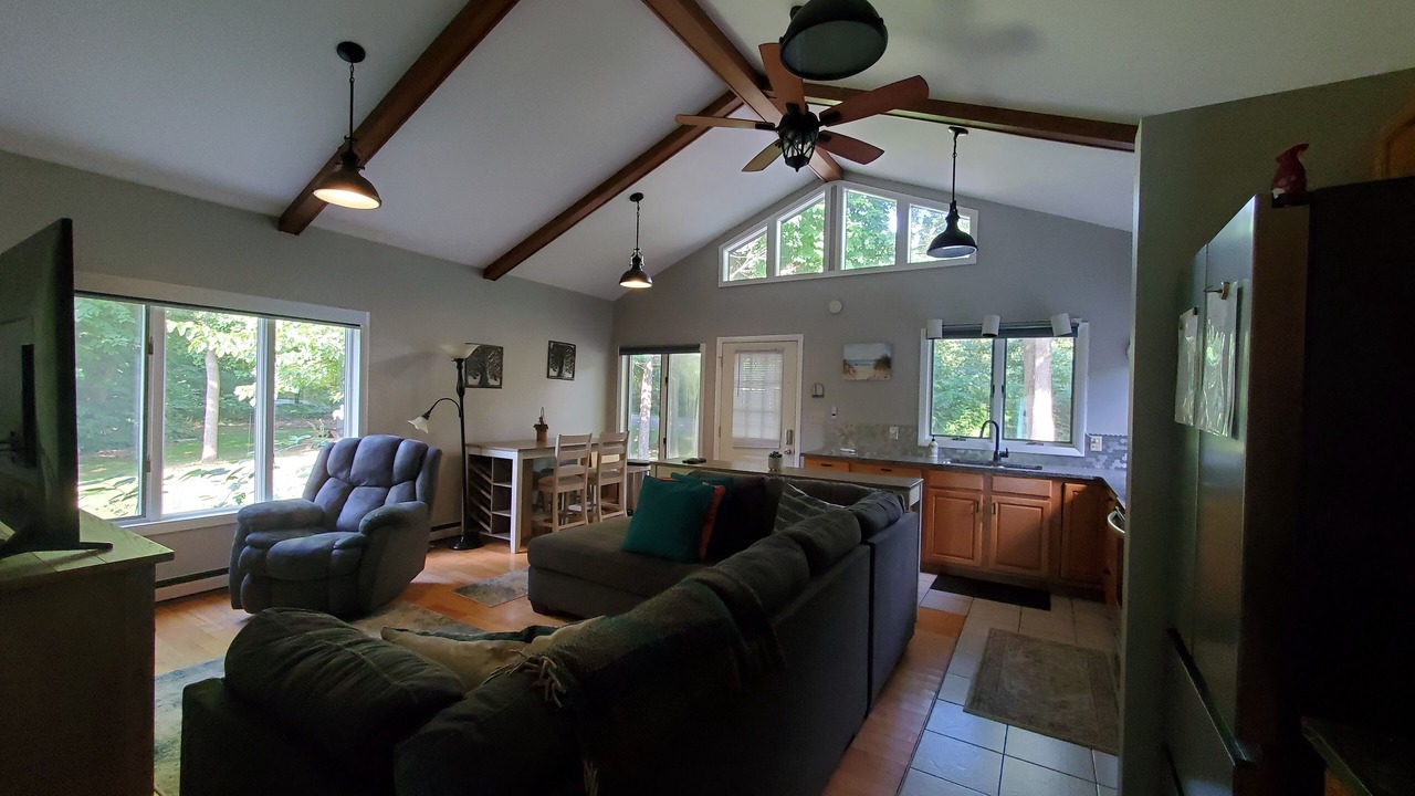 Photo of Livingroom in Berrien Springs