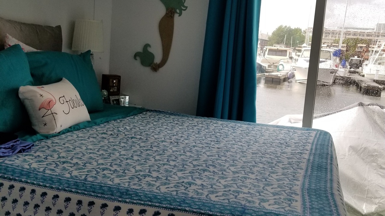 Photo of Bedroom in Thompson Square - Bunker Hill