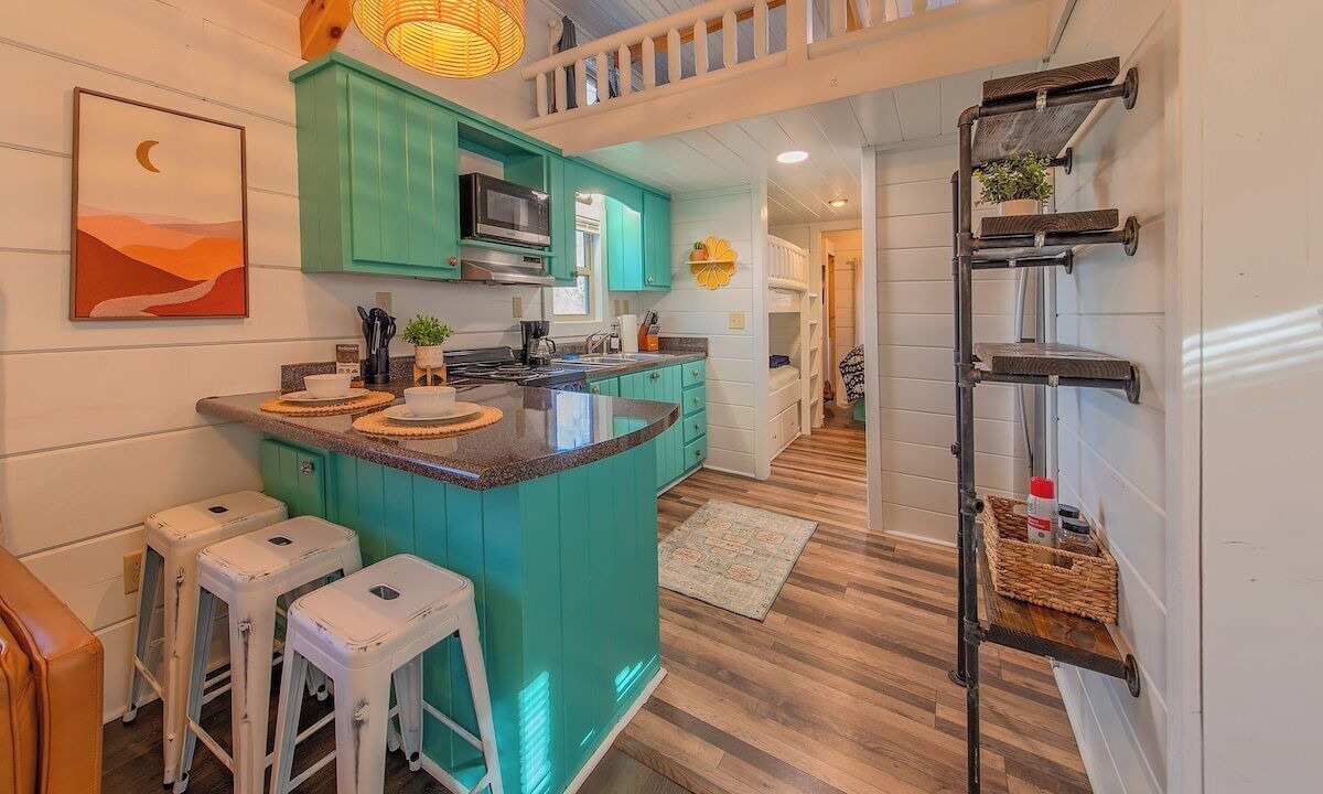 Photo of Kitchen in Lookout Valley Neighborhood Association