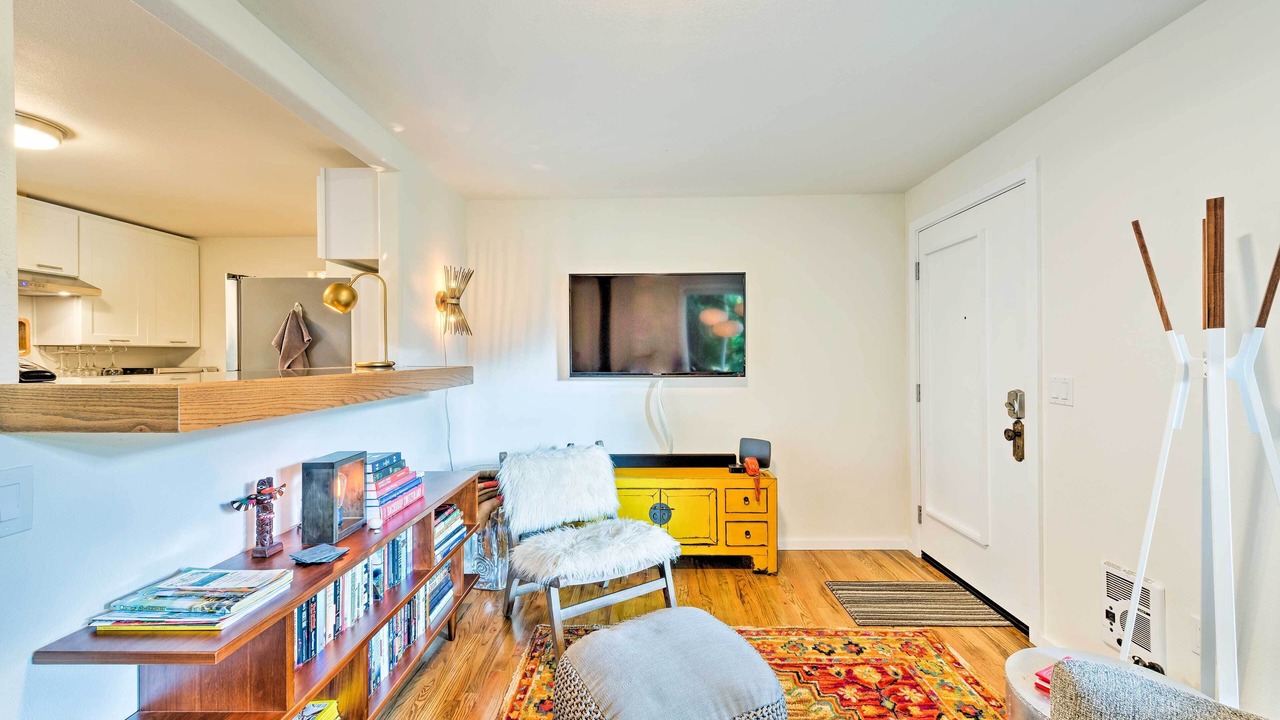 Photo of Livingroom in Clinton
