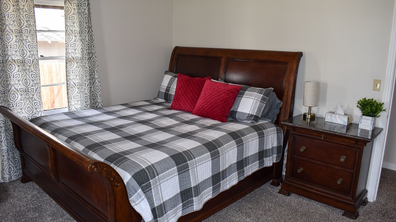 Photo of Bedroom in Canyon