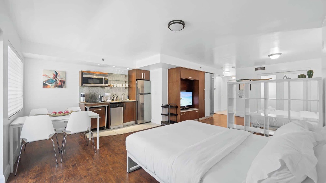 Photo of Bedroom in South Beach