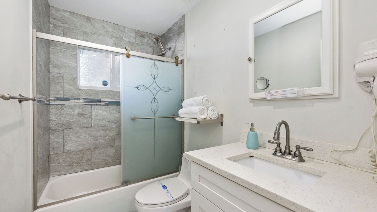 Photo of Bathroom in Lighthouse Point