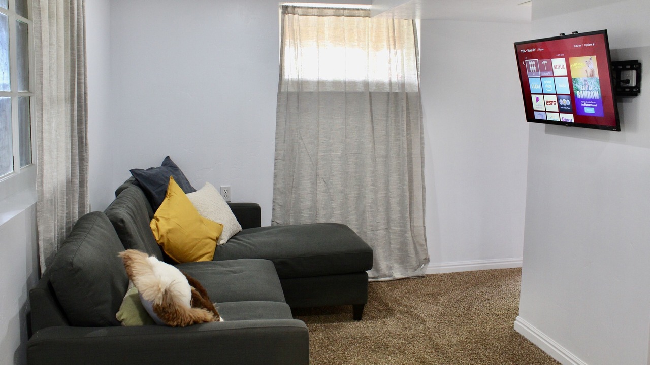 Photo of Livingroom in Cottonwood Heights