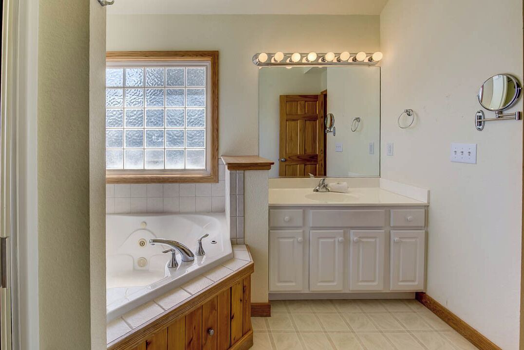 Photo of Bathroom in Carolina Dunes