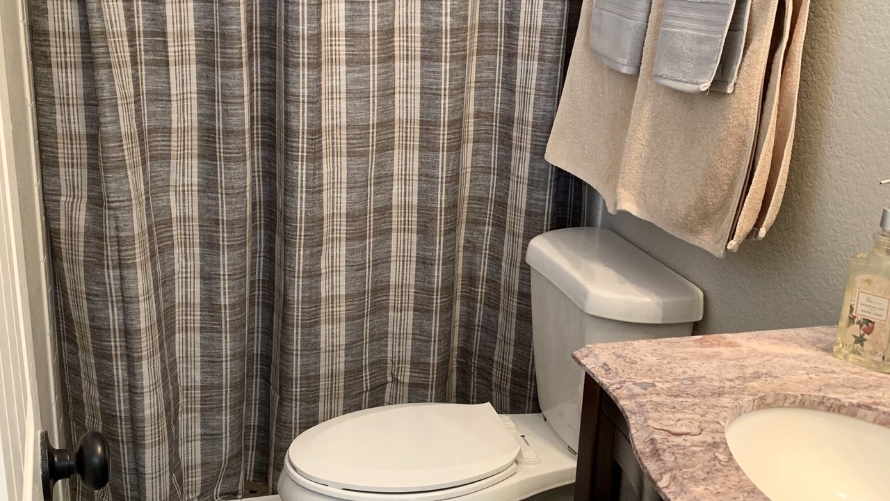 Photo of Bathroom in Pleasant Valley