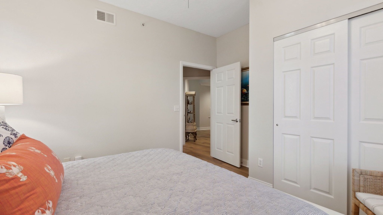 Photo of Bedroom in Amelia City