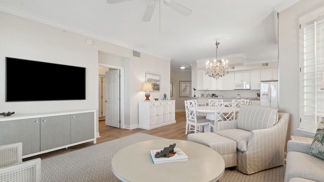 Photo of Livingroom in Amelia City