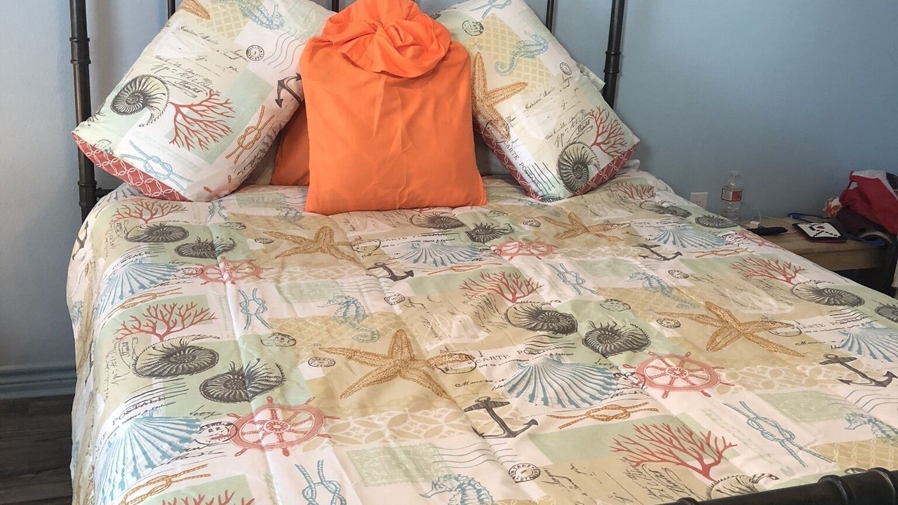 Photo of Bedroom in North Beach