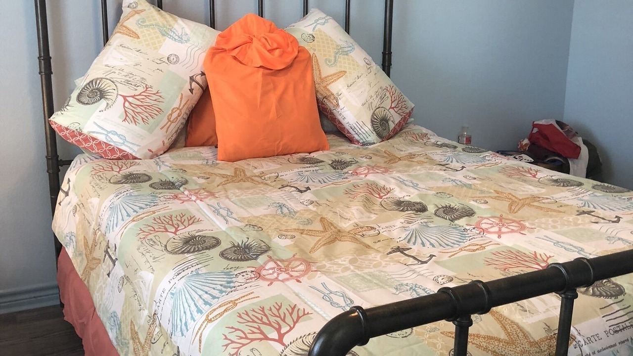 Photo of Bedroom in North Beach