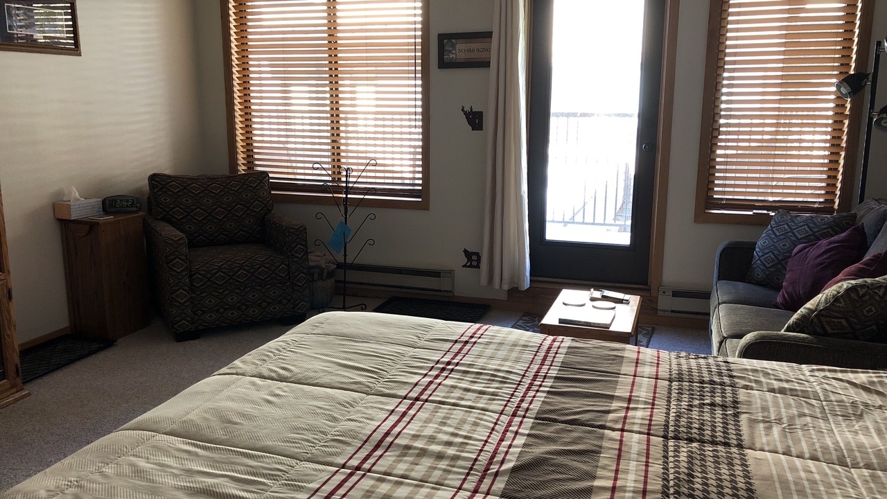 Photo of Bedroom in Mountain House