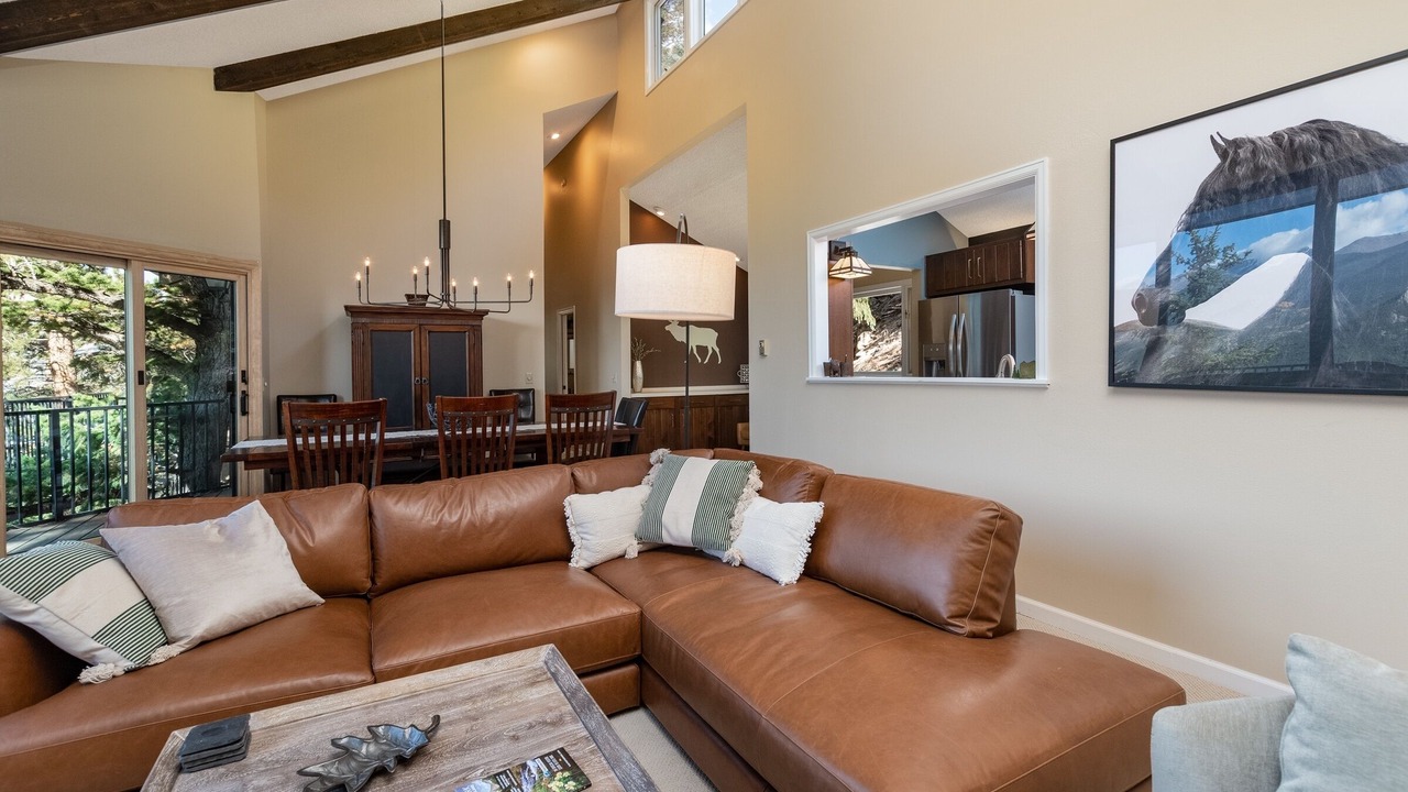 Photo of Bedroom in Windcliff Estates