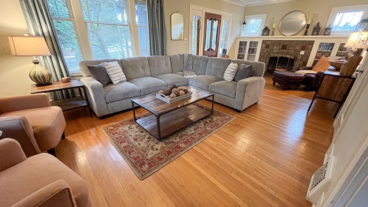 Photo of Livingroom in Green Lake