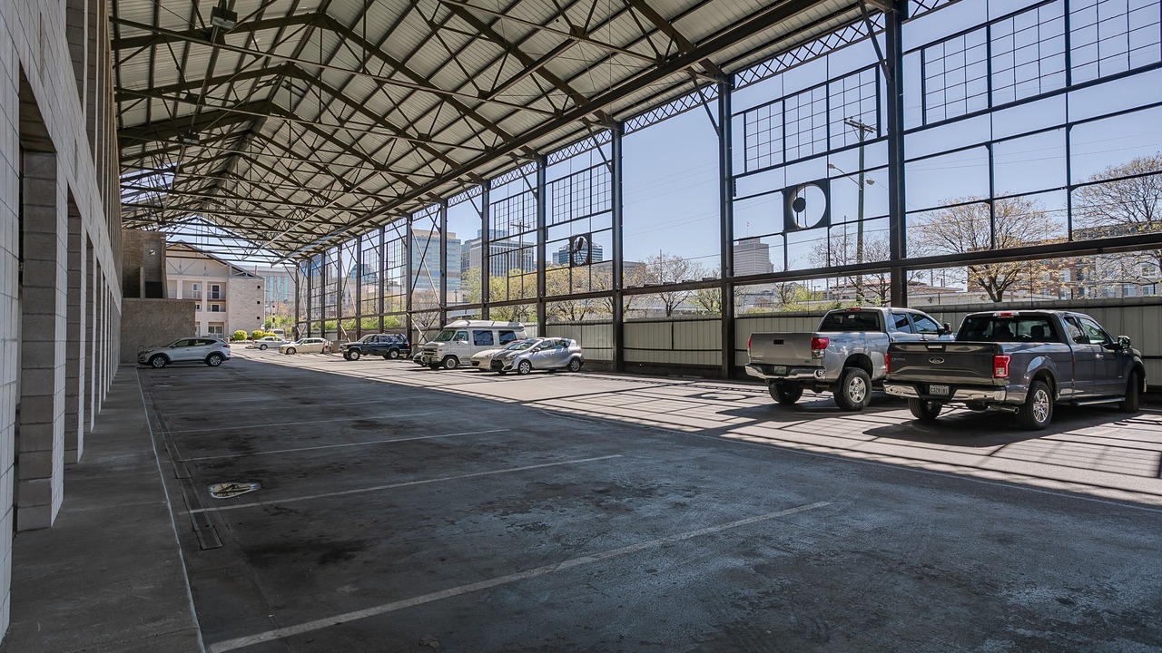 Photo of Outdoor in North Capitol