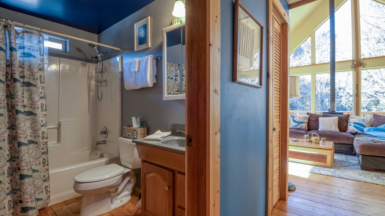 Photo of Bathroom in Yachats