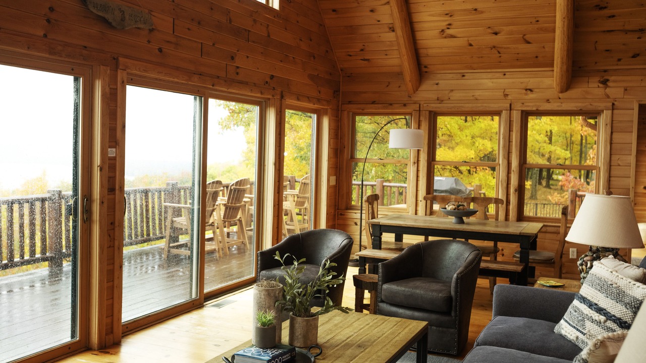Photo of Livingroom in Maple City