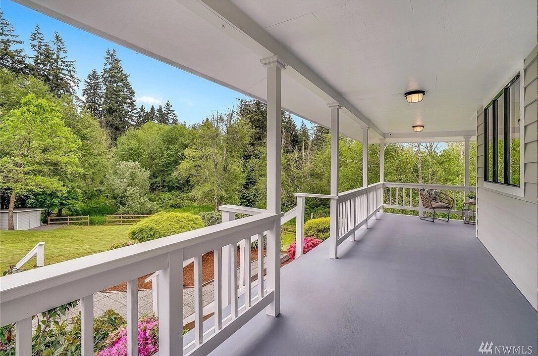Photo of Outdoor in Mill Creek