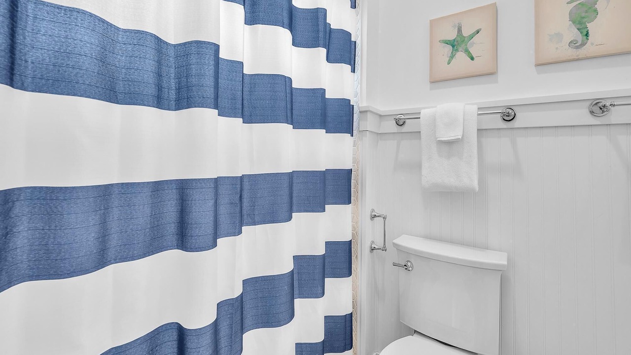 Photo of Bathroom in Seaside