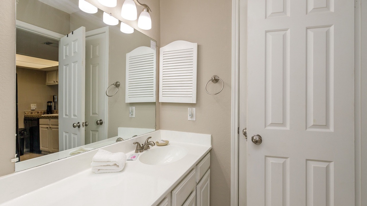Photo of Bathroom in Corpus Christi