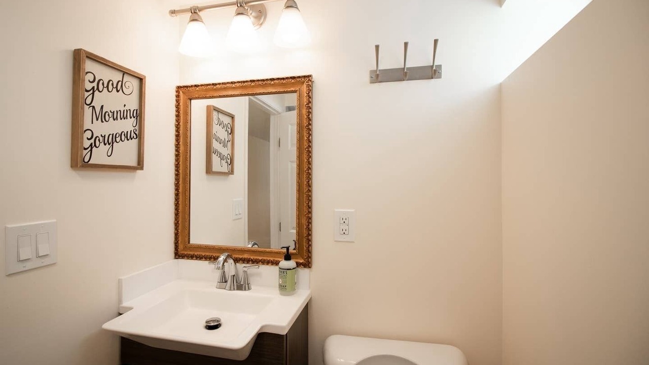 Photo of Bathroom in Meadowbrook