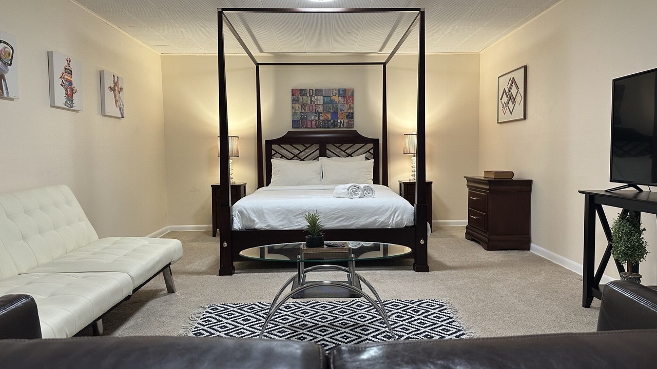 Photo of Bedroom in Meadowbrook