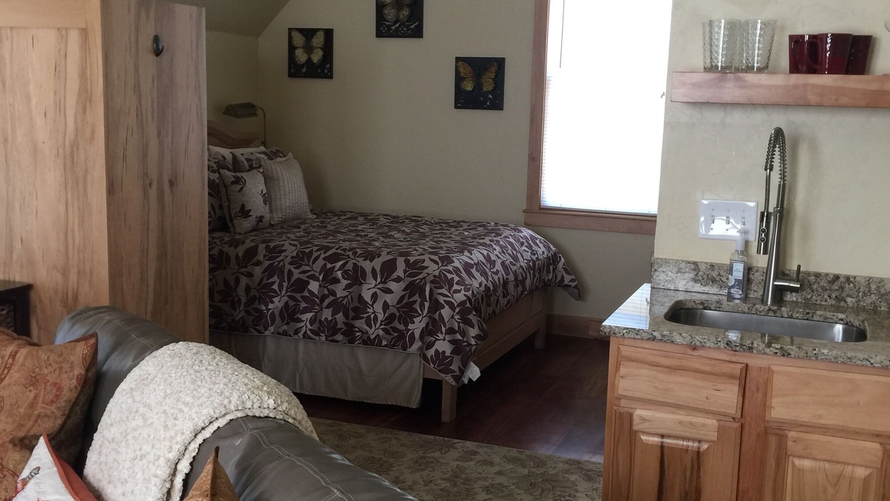 Photo of Bedroom in Old Town West